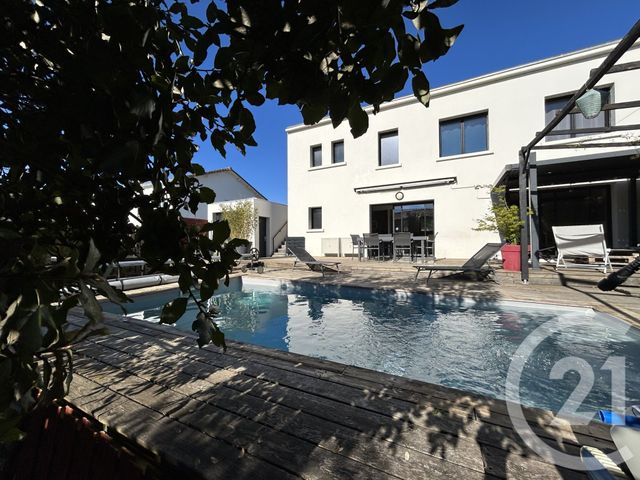 maison à vendre - 7 pièces - 160.0 m2 - LAGORD - 17 - POITOU-CHARENTES - Century 21 Agence Du Vieux-Port