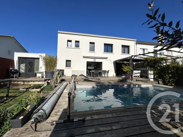 maison à vendre - 7 pièces - 160.0 m2 - LAGORD - 17 - POITOU-CHARENTES - Century 21 Agence Du Vieux-Port