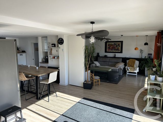 maison à vendre - 7 pièces - 160.0 m2 - LAGORD - 17 - POITOU-CHARENTES - Century 21 Agence Du Vieux-Port