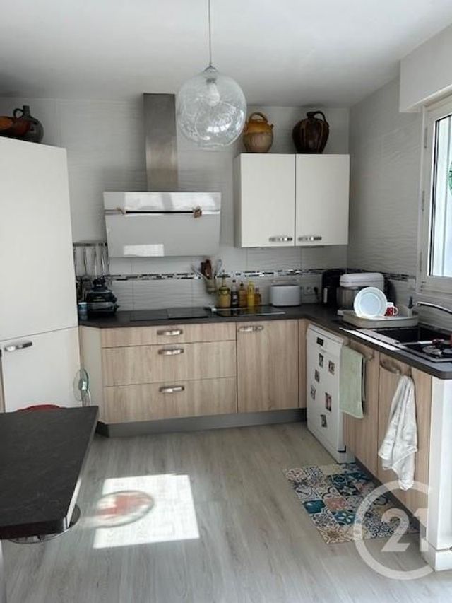 maison à vendre - 5 pièces - 160.0 m2 - PERIGNY - 17 - POITOU-CHARENTES - Century 21 Agence Du Vieux-Port