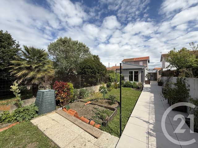 maison à vendre - 4 pièces - 120.0 m2 - LA ROCHELLE - 17 - POITOU-CHARENTES - Century 21 Agence Du Vieux-Port