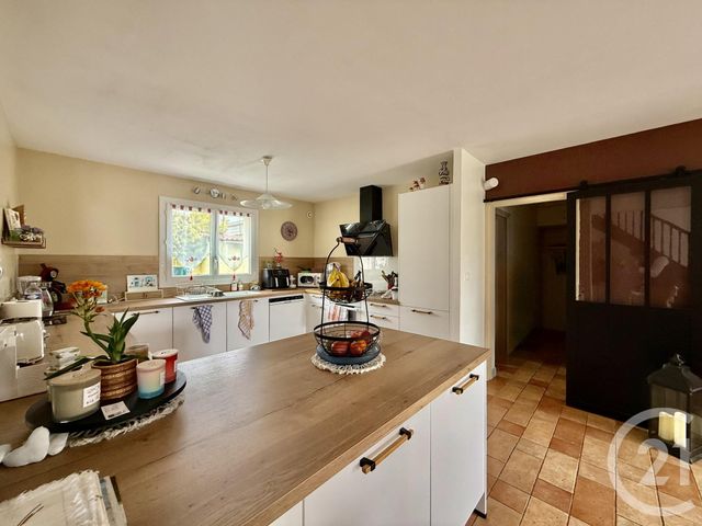 maison à vendre - 6 pièces - 150.03 m2 - PERIGNY - 17 - POITOU-CHARENTES - Century 21 Agence Du Vieux-Port