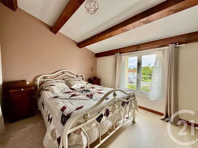 maison à vendre - 6 pièces - 150.03 m2 - PERIGNY - 17 - POITOU-CHARENTES - Century 21 Agence Du Vieux-Port