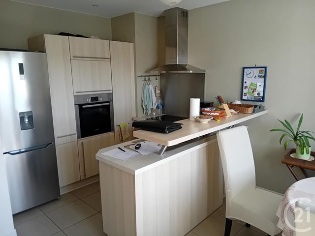 Appartement T2 à vendre - 3 pièces - 62.0 m2 - LA ROCHELLE - 17 - POITOU-CHARENTES - Century 21 Agence Du Vieux-Port