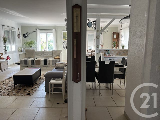 maison à vendre - 6 pièces - 142.01 m2 - PERIGNY - 17 - POITOU-CHARENTES - Century 21 Agence Du Vieux-Port
