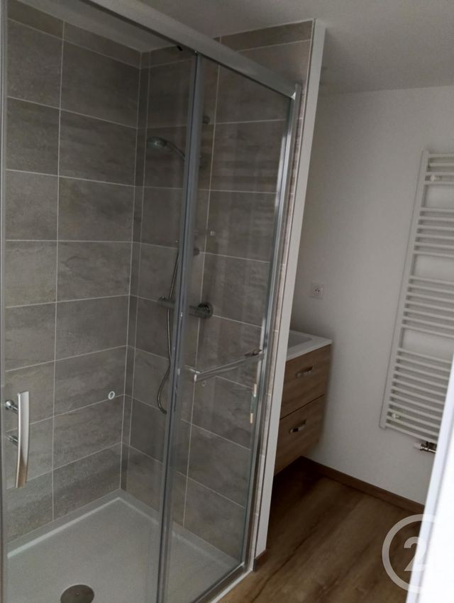 Appartement T3 à vendre - 3 pièces - 62.29 m2 - LAGORD - 17 - POITOU-CHARENTES - Century 21 Agence Du Vieux-Port