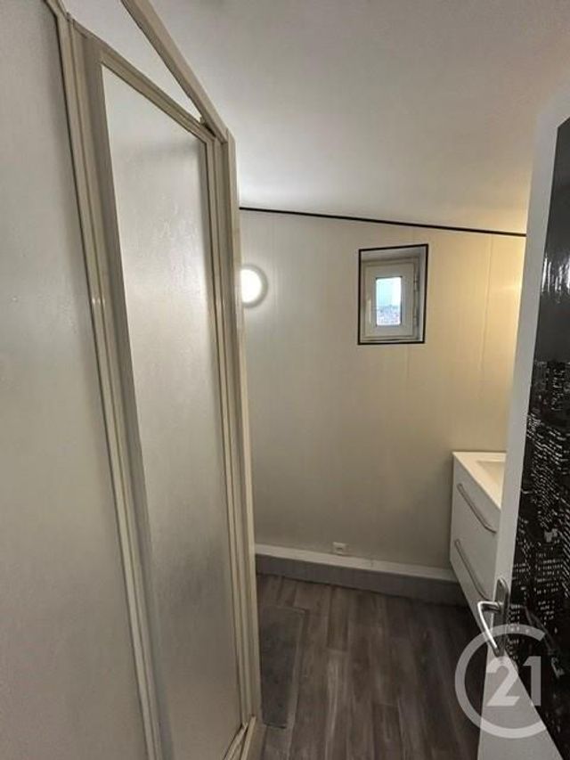 Appartement Studio à vendre - 1 pièce - 25.0 m2 - LA ROCHELLE - 17 - POITOU-CHARENTES - Century 21 Agence Du Vieux-Port