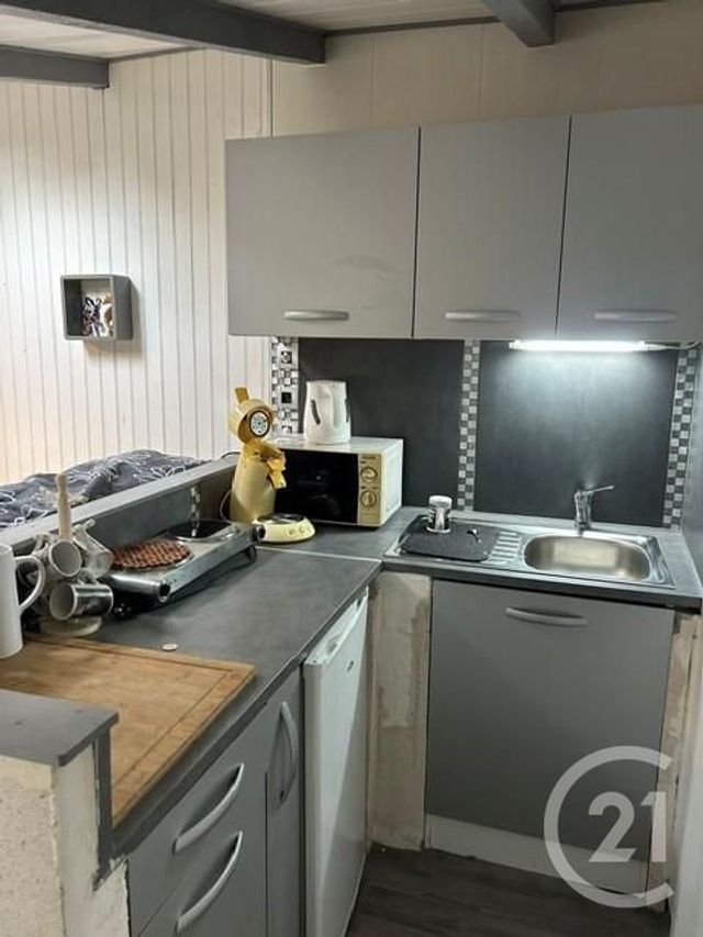 Appartement Studio à vendre - 1 pièce - 25.0 m2 - LA ROCHELLE - 17 - POITOU-CHARENTES - Century 21 Agence Du Vieux-Port