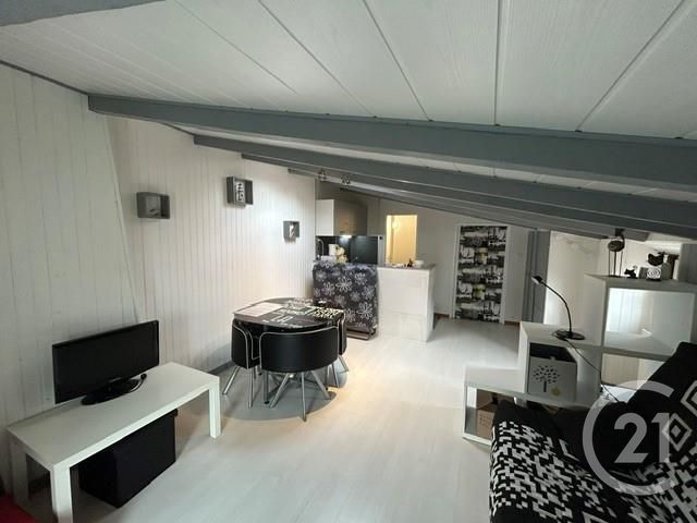 Appartement Studio à vendre - 1 pièce - 25.0 m2 - LA ROCHELLE - 17 - POITOU-CHARENTES - Century 21 Agence Du Vieux-Port