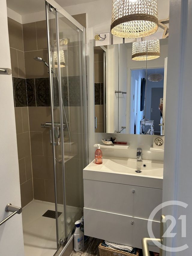 Appartement F3 à vendre - 3 pièces - 65.0 m2 - LA ROCHELLE - 17 - POITOU-CHARENTES - Century 21 Agence Du Vieux-Port