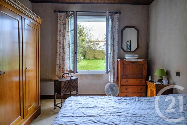 maison à vendre - 4 pièces - 118.0 m2 - STE SOULLE - 17 - POITOU-CHARENTES - Century 21 Agence Du Vieux-Port