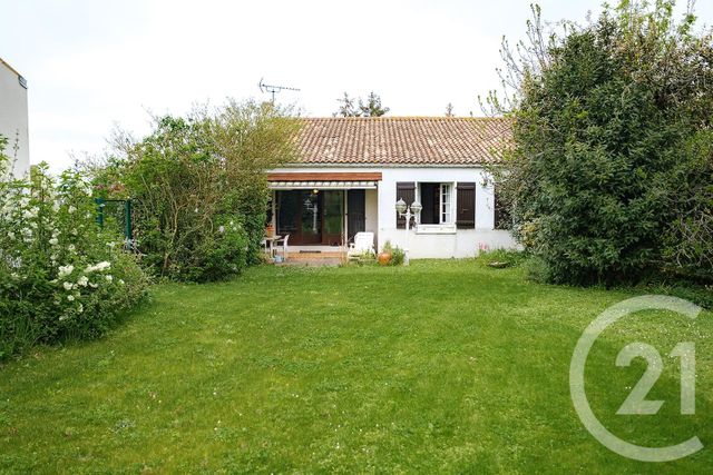 maison à vendre - 4 pièces - 118.0 m2 - STE SOULLE - 17 - POITOU-CHARENTES - Century 21 Agence Du Vieux-Port