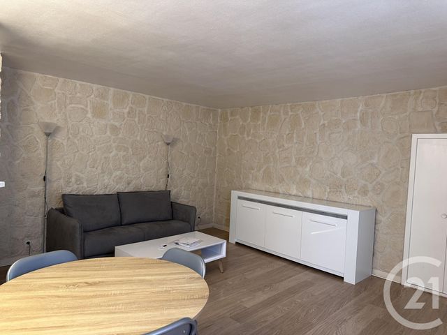 Appartement F2 à louer - 2 pièces - 52.65 m2 - LA ROCHELLE - 17 - POITOU-CHARENTES - Century 21 Agence Du Vieux-Port