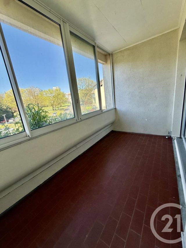 Appartement Studio à vendre - 1 pièce - 26.0 m2 - LA ROCHELLE - 17 - POITOU-CHARENTES - Century 21 Agence Du Vieux-Port
