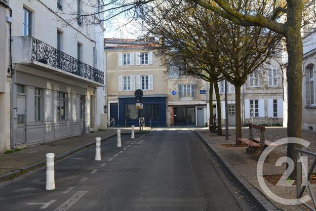 Appartement F2 à vendre - 2 pièces - 33.05 m2 - LA ROCHELLE - 17 - POITOU-CHARENTES - Century 21 Agence Du Vieux-Port
