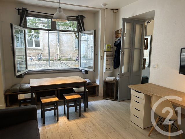 Appartement F2 à vendre - 2 pièces - 33.05 m2 - LA ROCHELLE - 17 - POITOU-CHARENTES - Century 21 Agence Du Vieux-Port