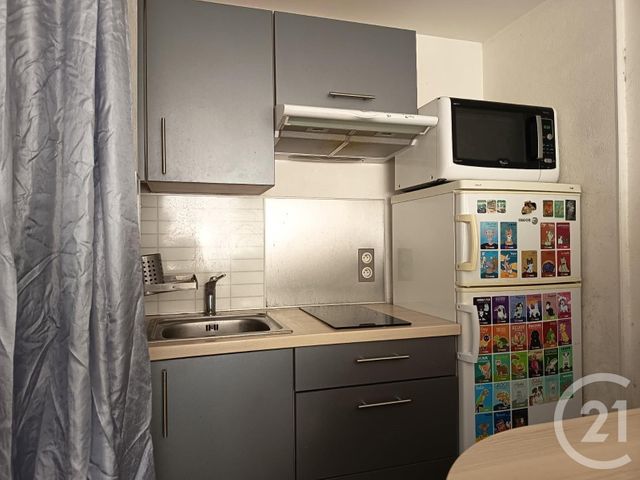 Appartement Studio à vendre - 1 pièce - 17.0 m2 - LA ROCHELLE - 17 - POITOU-CHARENTES - Century 21 Agence Du Vieux-Port