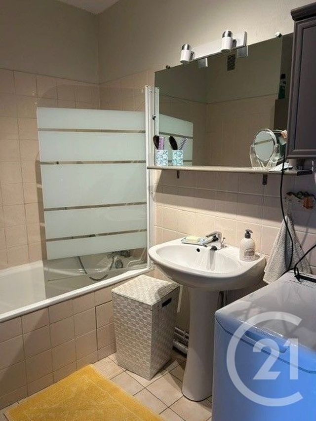 Appartement F3 à vendre - 3 pièces - 70.57 m2 - LA ROCHELLE - 17 - POITOU-CHARENTES - Century 21 Agence Du Vieux-Port