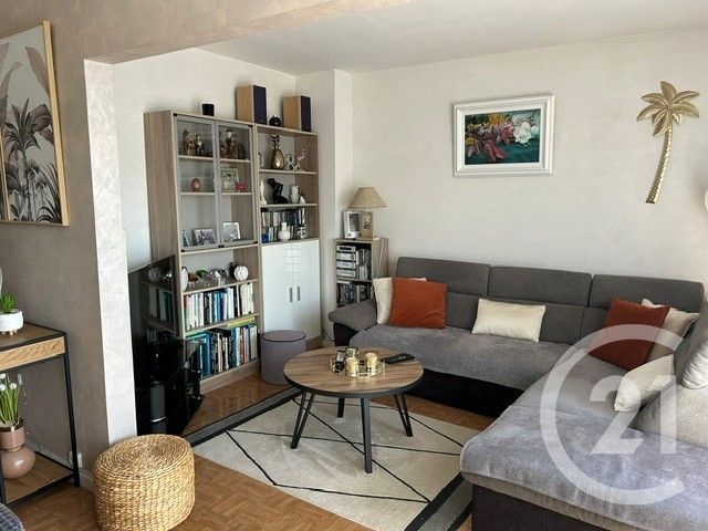 Appartement F3 à vendre - 3 pièces - 70.57 m2 - LA ROCHELLE - 17 - POITOU-CHARENTES - Century 21 Agence Du Vieux-Port