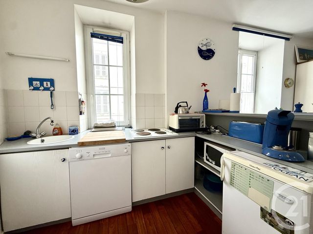 Appartement T2 à vendre - 2 pièces - 48.9 m2 - LA ROCHELLE - 17 - POITOU-CHARENTES - Century 21 Agence Du Vieux-Port