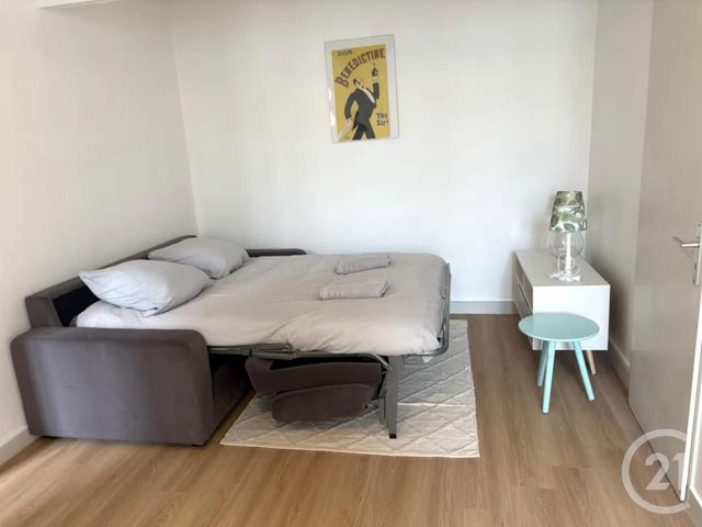 Appartement F2 à louer - 2 pièces - 50.91 m2 - LA ROCHELLE - 17 - POITOU-CHARENTES - Century 21 Agence Du Vieux-Port