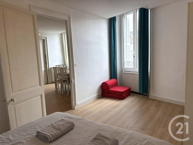 Appartement F2 à louer - 2 pièces - 50.91 m2 - LA ROCHELLE - 17 - POITOU-CHARENTES - Century 21 Agence Du Vieux-Port