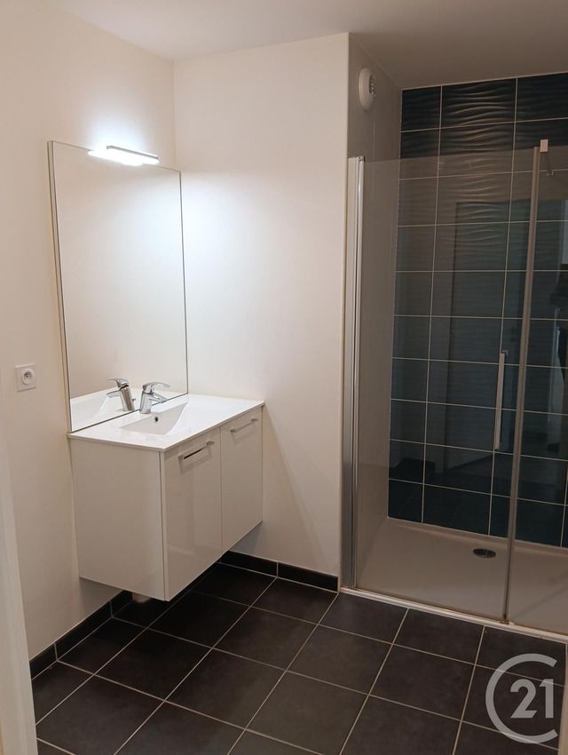 Appartement T3 à vendre - 3 pièces - 63.6 m2 - LA ROCHELLE - 17 - POITOU-CHARENTES - Century 21 Agence Du Vieux-Port