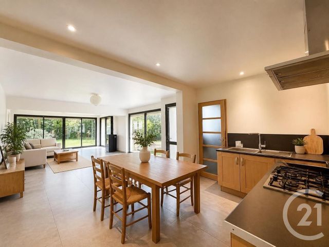 maison à vendre - 5 pièces - 124.56 m2 - DOMPIERRE SUR MER - 17 - POITOU-CHARENTES - Century 21 Agence Du Vieux-Port