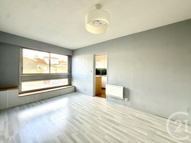 Appartement T2 à vendre - 2 pièces - 41.45 m2 - LA ROCHELLE - 17 - POITOU-CHARENTES - Century 21 Agence Du Vieux-Port