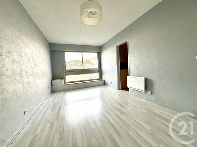 Appartement T2 à vendre - 2 pièces - 41.45 m2 - LA ROCHELLE - 17 - POITOU-CHARENTES - Century 21 Agence Du Vieux-Port